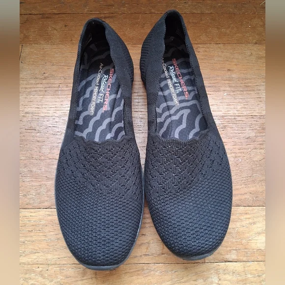 Skechers Black Loafers Slip-Ons - Picture 2 of 6